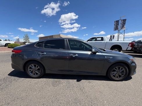Used 2020 Kia Optima LX FWD image 2