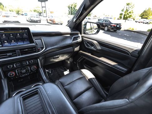 Used 2023 Chevrolet Tahoe Z71 AWD/4WD image 25