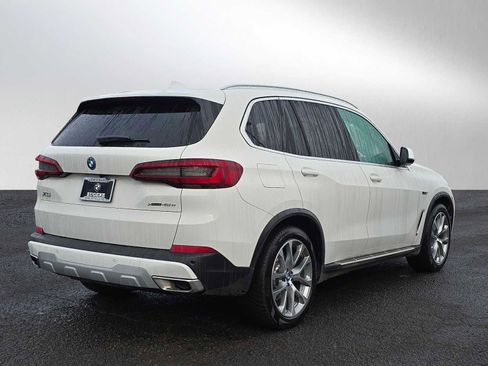 Used 2023 BMW X5 xDrive45e w/ Climate Comfort Package image 3