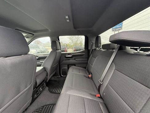 Used 2022 Chevrolet Silverado 1500 LT image 28