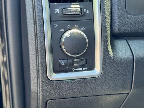 Used 2023 RAM 1500 Classic SLT w/ Trailer & Traction Group AWD/4WD image 16