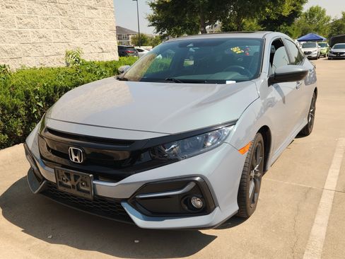 Certified 2021 Honda Civic EX image 1