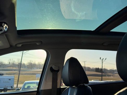 Used 2024 Hyundai Tucson Limited image 27