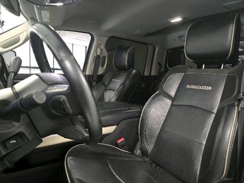 Used 2023 RAM 2500 Laramie AWD/4WD image 11