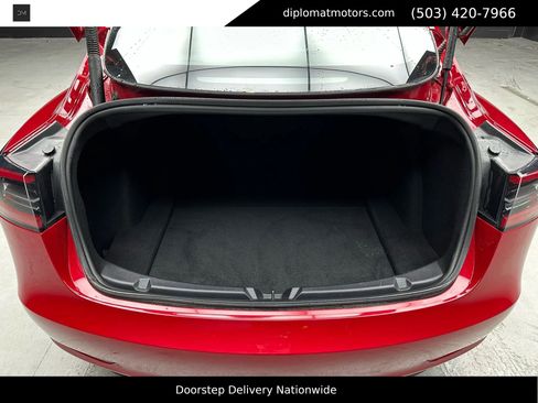 Used 2023 Tesla Model 3 Performance image 40