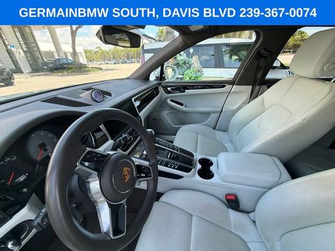 Used 2021 Porsche Macan S AWD/4WD image 19