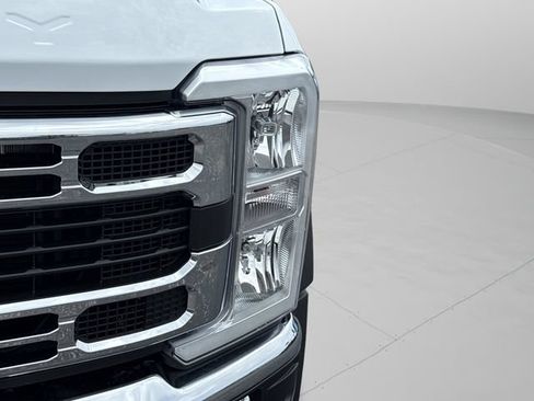 New 2026 Ford F450 XLT w/ XLT Value Package AWD/4WD image 41