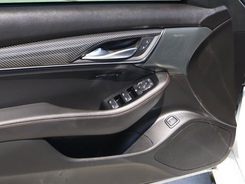 Used 2025 Cadillac CT5 Sport RWD image 20