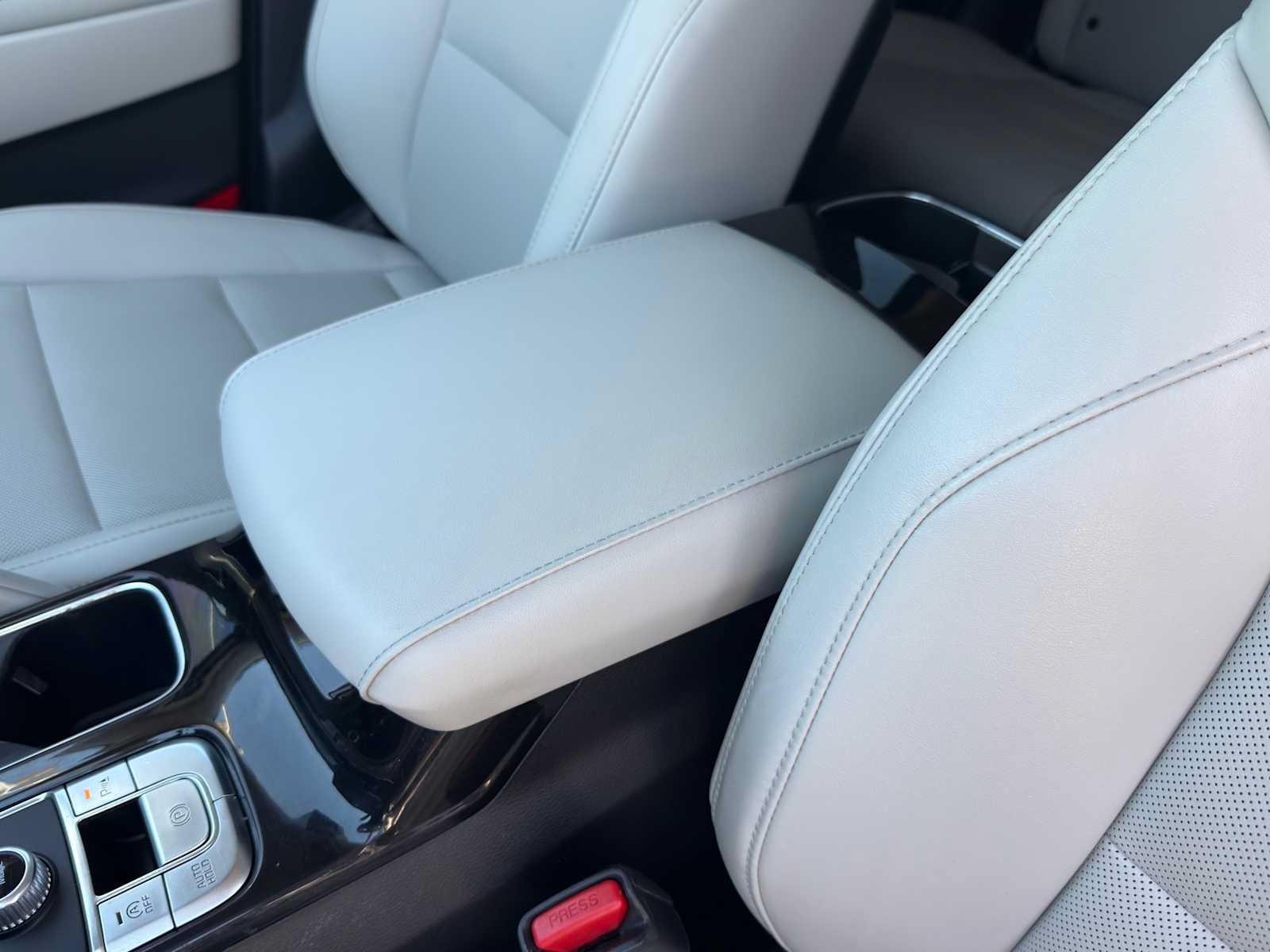 Used 2023 Kia Telluride S w/ S Sunroof Package FWD image 12