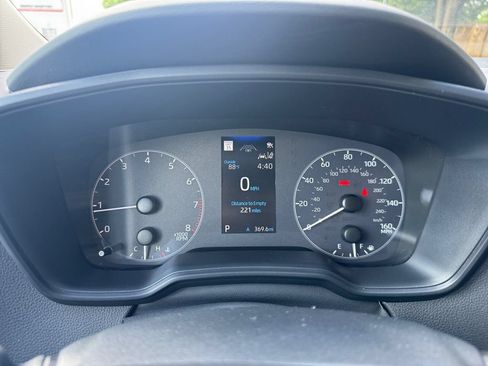 Used 2024 Toyota Corolla LE FWD image 21