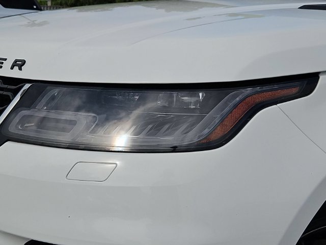 Used 2018 Land Rover Range Rover Sport SE AWD/4WD image 10