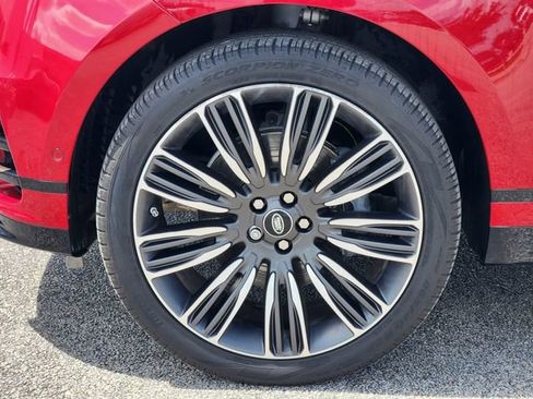 Used 2020 Land Rover Range Rover Velar R-Dynamic S image 7