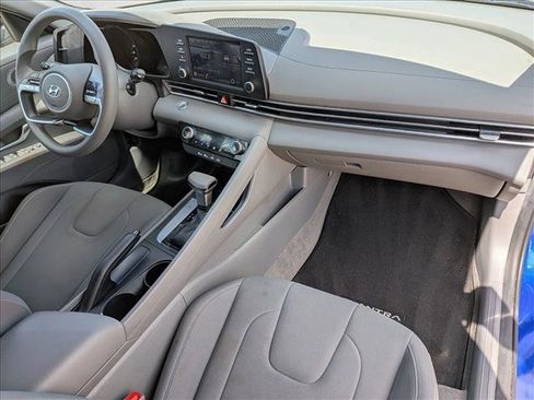 Used 2023 Hyundai Elantra SEL FWD image 20