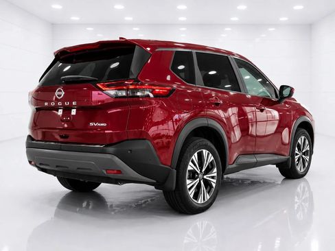 Used 2023 Nissan Rogue SV AWD/4WD image 5