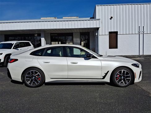 Used 2022 BMW M440i xDrive Gran Coupe w/ Premium Package image 7