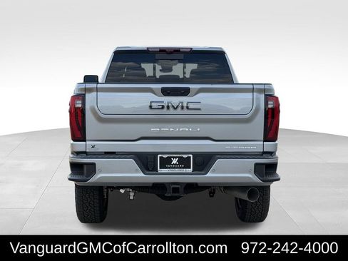 New 2026 GMC Sierra 2500 Denali Ultimate AWD/4WD image 4