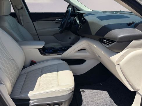 Used 2023 Buick Envision Avenir FWD image 15