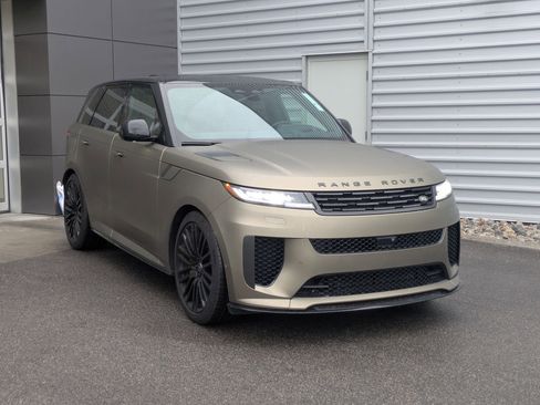 Used 2024 Land Rover Range Rover Sport SV Edition One Carbon Bronze image 10