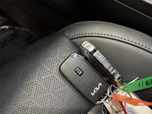 Used 2023 Kia Sorento X-Line EX image 28