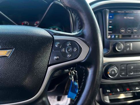 Used 2022 Chevrolet Colorado LT w/ Fleet Safety Package image 22