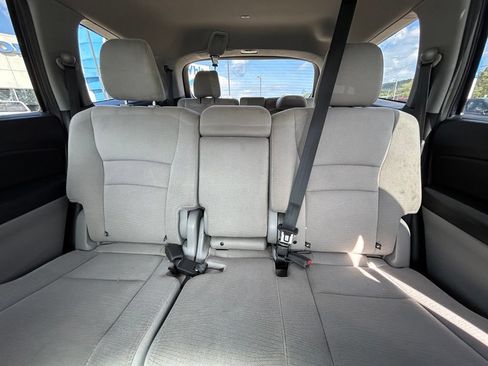 Used 2018 Honda Pilot LX image 7