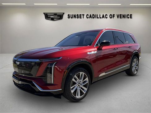 New 2026 Cadillac Vistiq Luxury AWD/4WD image 7