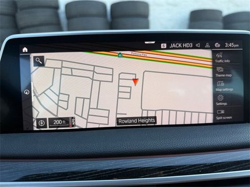 Used 2022 BMW 740i 740i w/ M Sport Package image 19