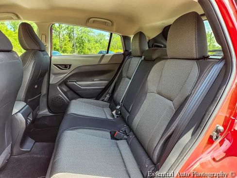 Used 2024 Subaru Crosstrek 2.0i Premium w/ Crosstrek Mirror Package AWD/4WD image 11