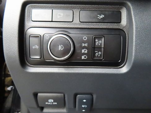 Used 2024 Ford F350 Lariat w/ Black Appearance Package image 62