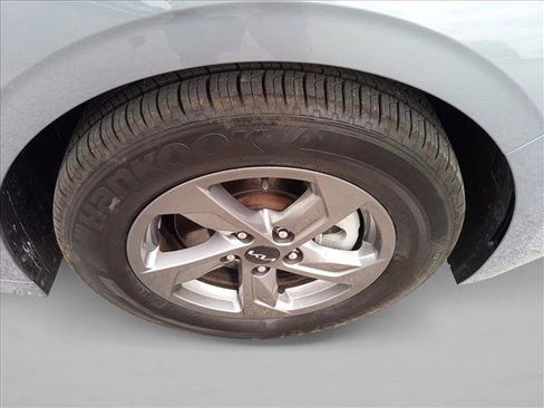 Used 2024 Kia K5 LXS FWD image 10