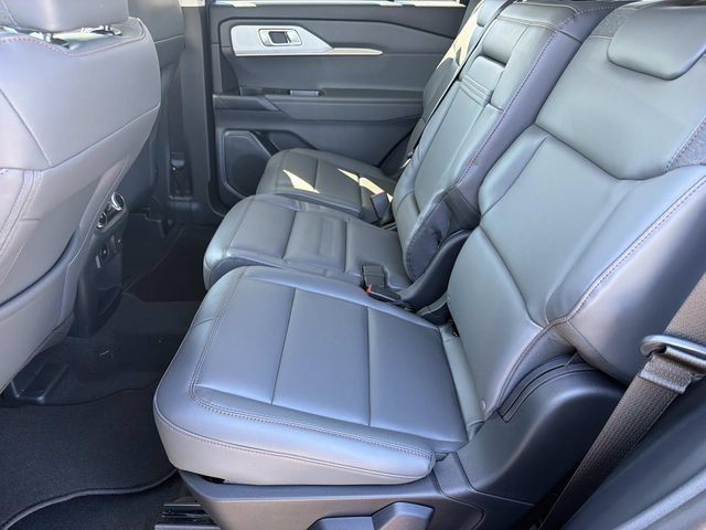 New 2026 Ford Explorer Active w/ Active Comfort Package RWD image 19