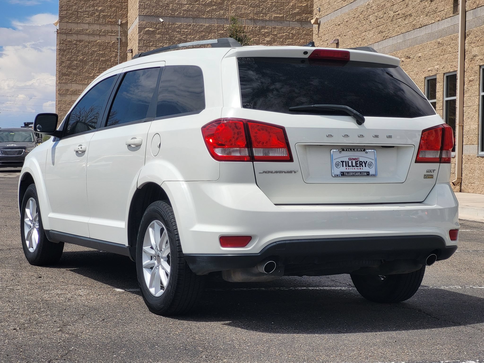 Used 2017 Dodge Journey SXT w/ Comfort/Convenience Group FWD image 5