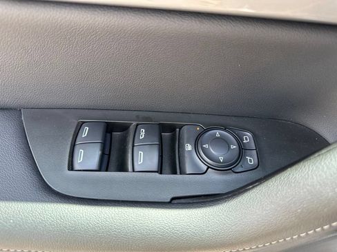 Used 2025 Chevrolet Blazer LT AWD/4WD image 22