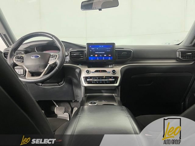Used 2020 Ford Explorer XLT w/ Comfort Package AWD/4WD image 22