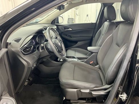 Used 2023 Buick Encore GX Preferred FWD image 19