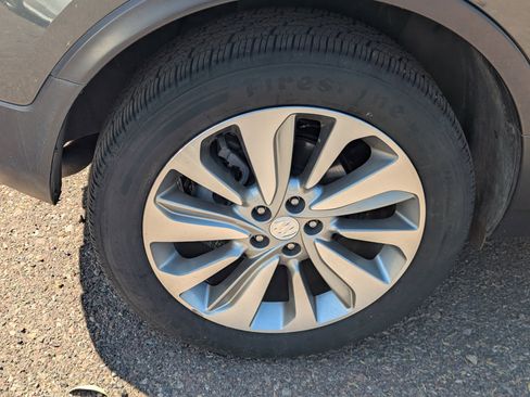 Used 2018 Buick Encore Preferred image 10