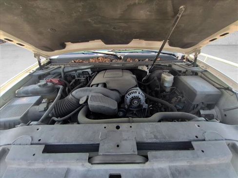 Used 2013 Chevrolet Tahoe LTZ AWD/4WD image 21