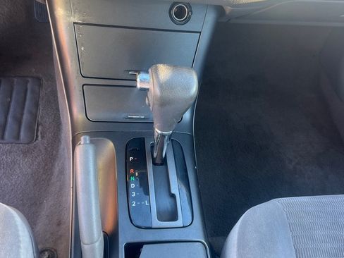 Used 2006 Toyota Camry LE FWD image 27