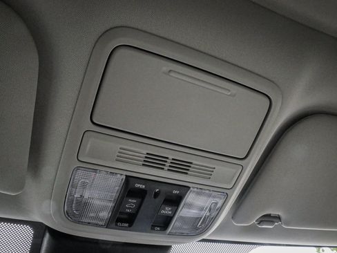New 2026 Honda Odyssey EX-L image 25