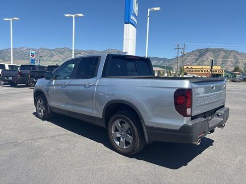 Certified 2025 Honda Ridgeline TrailSport image 5