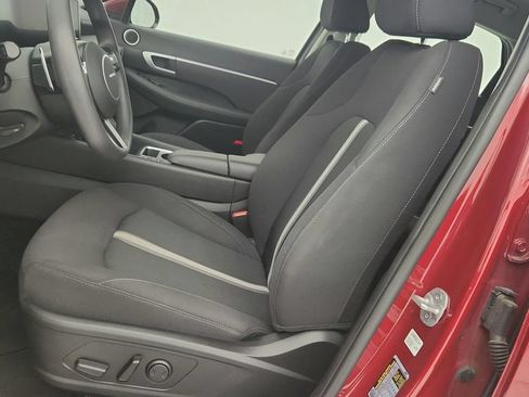 Used 2025 Hyundai Sonata SEL FWD image 26