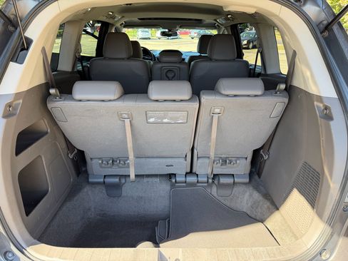 Used 2014 Honda Odyssey EX-L image 17