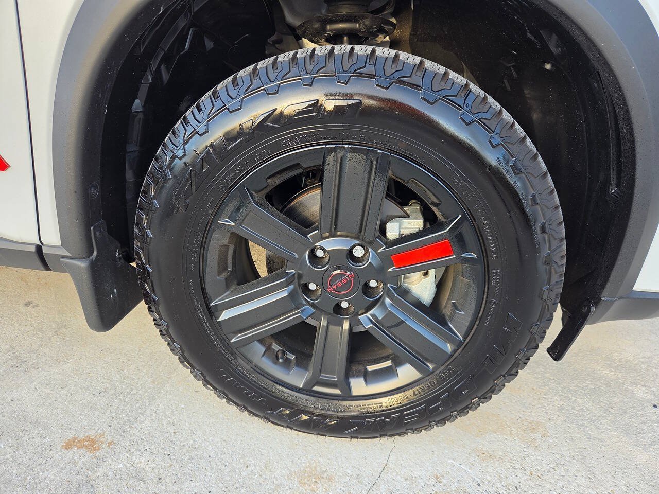 Used 2026 Nissan Rogue SV AWD/4WD image 14