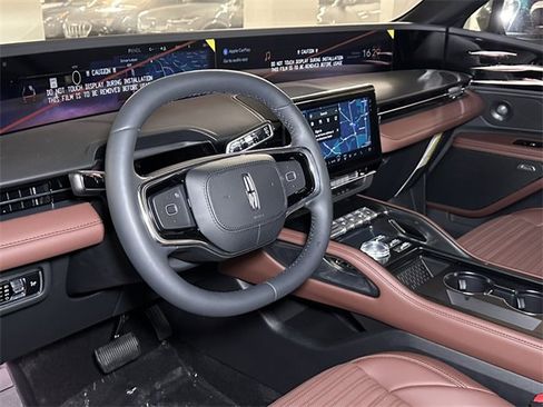 New 2026 Lincoln Nautilus Reserve image 15