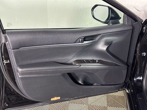 Used 2024 Toyota Camry XSE image 10