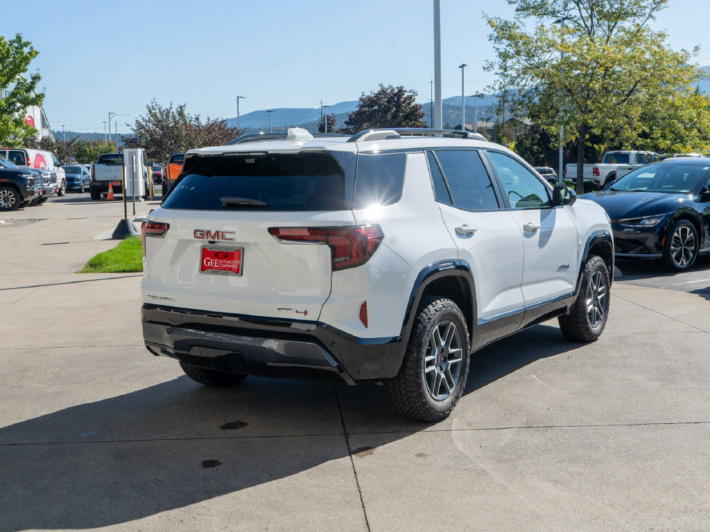 New 2027 GMC Terrain AT4 w/ Convenience Package III AWD/4WD image 7