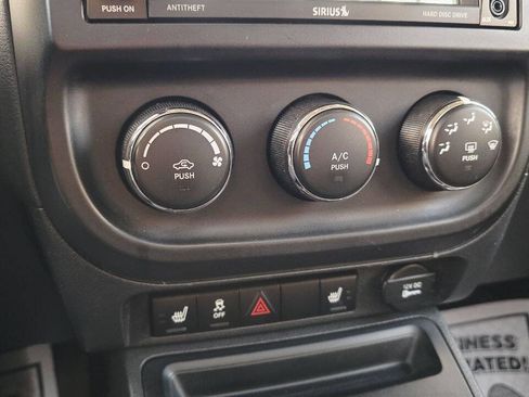 Used 2015 Jeep Patriot 4WD image 17