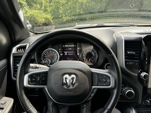 Used 2023 RAM 1500 Big Horn AWD/4WD image 20