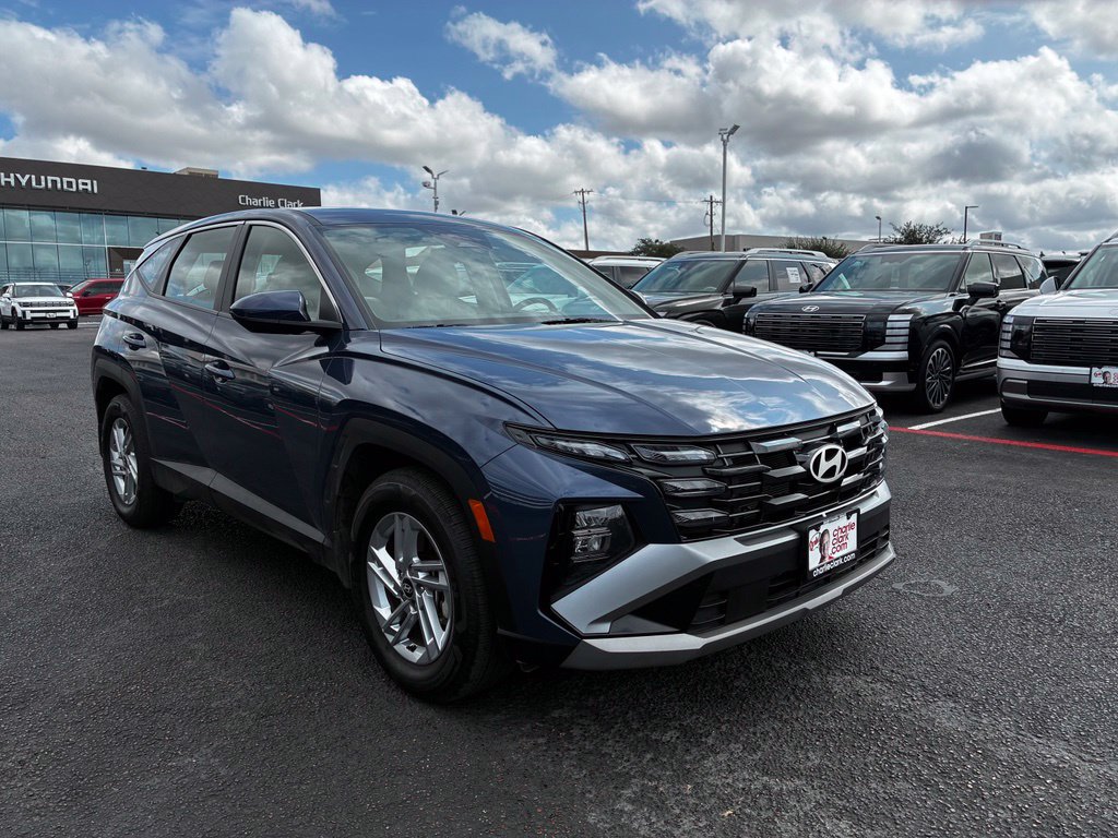 Certified 2026 Hyundai Tucson SE FWD image 7