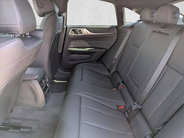 Used 2026 BMW i4 xDrive40i w/ Premium Package AWD/4WD image 17